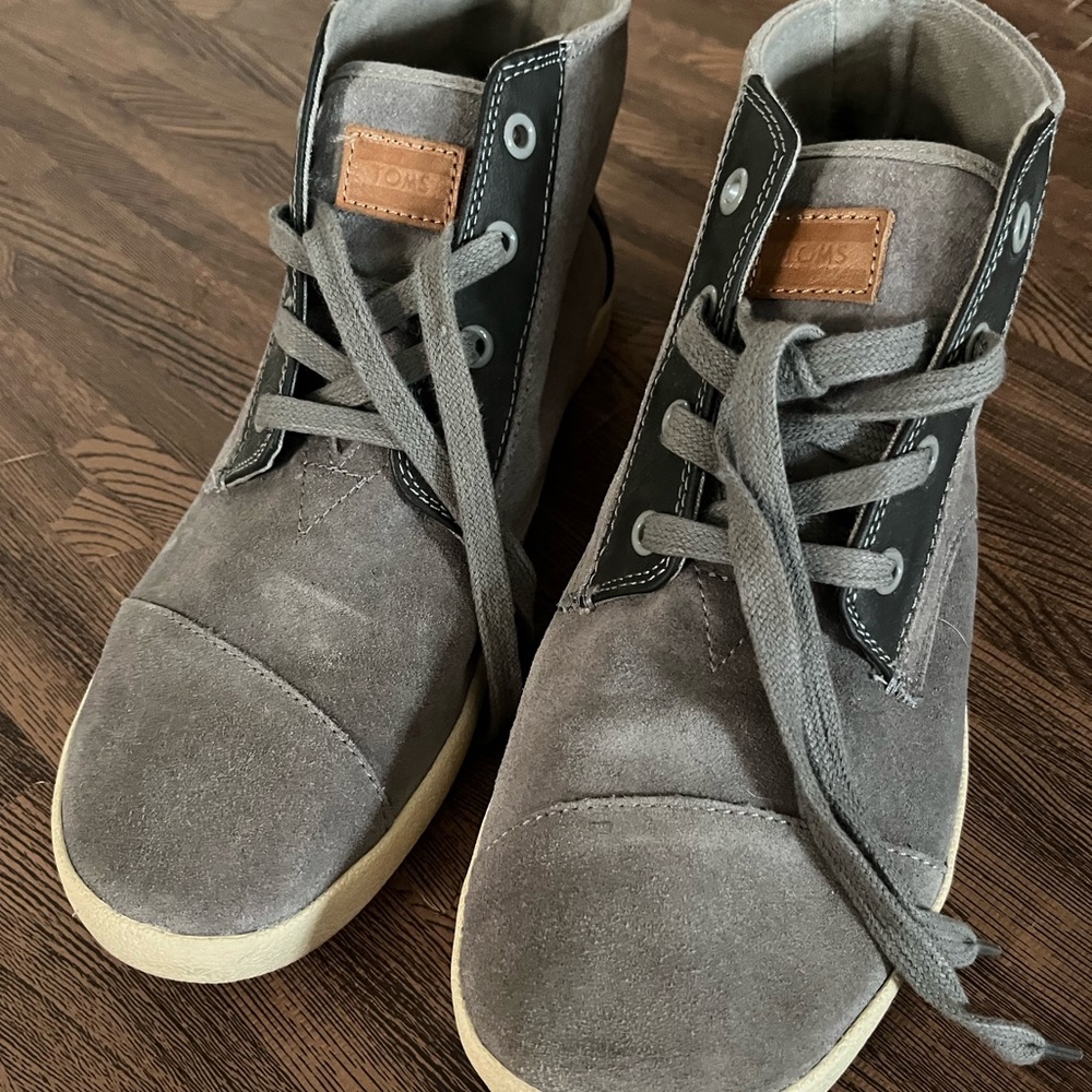 Toms high top sneakers